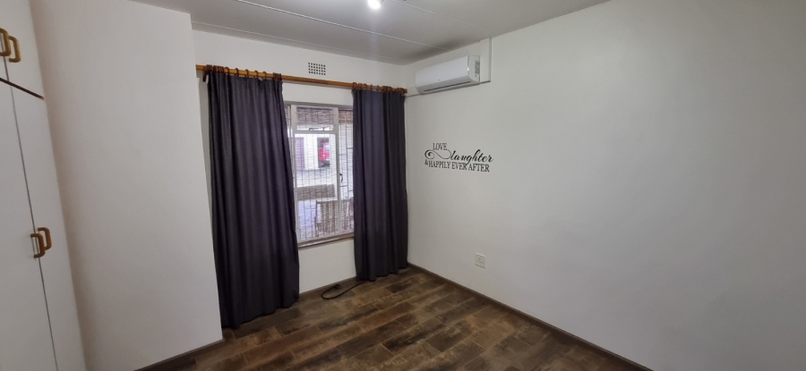 To Let 3 Bedroom Property for Rent in Porterville Western Cape